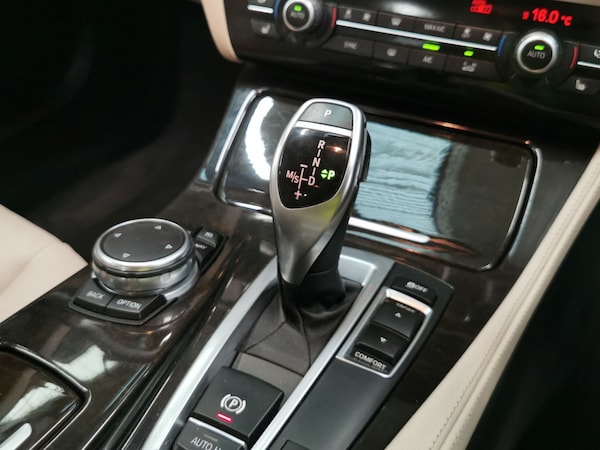 Used BMW 5 Series 2016 for sale - 76128767: Photo 18