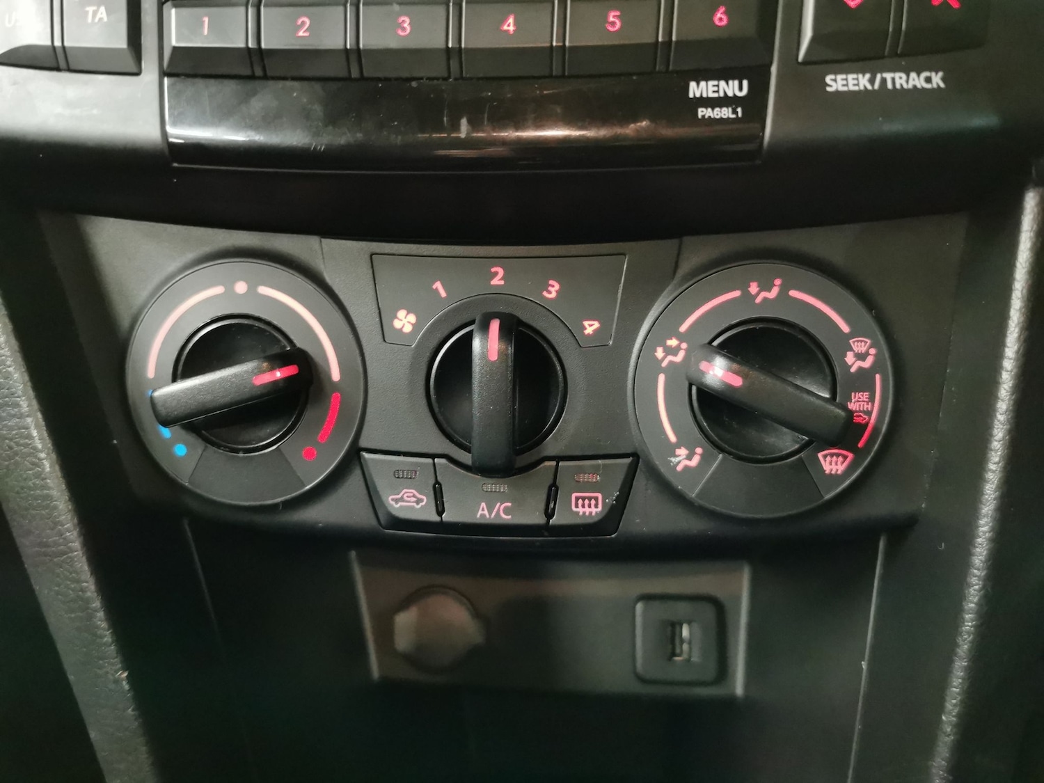 Used Suzuki Swift 2016 for sale - 76566018: Photo 14