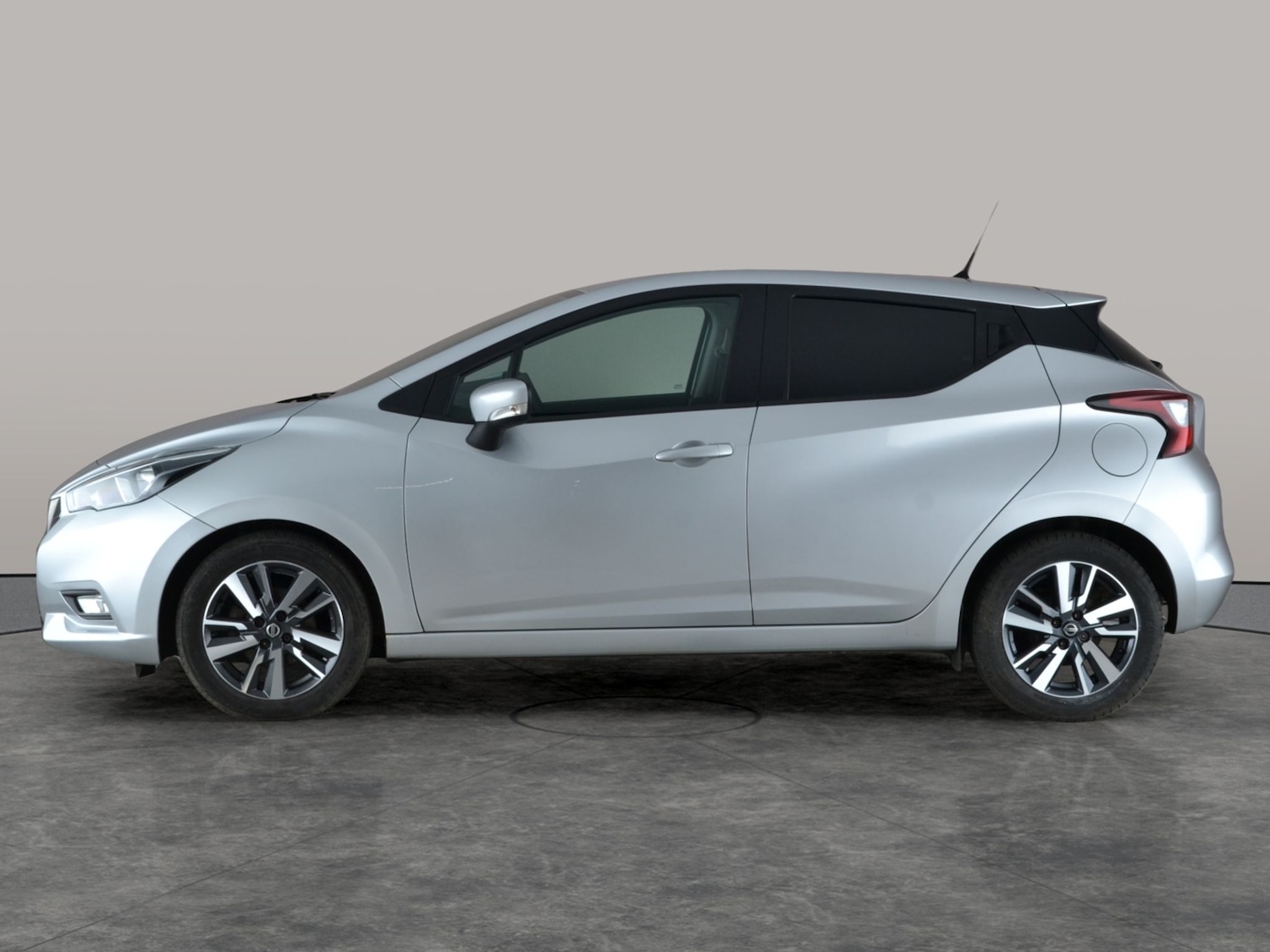 Used Nissan Micra 2018 for sale - 78051782: Photo 11