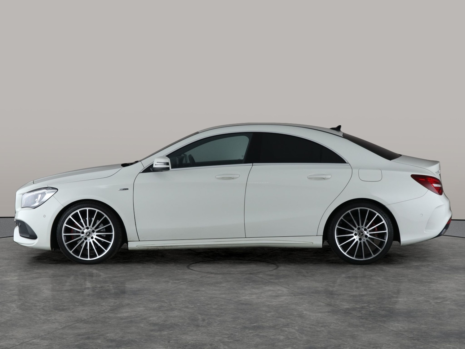 Used Mercedes-Benz CLA 2018 for sale - 76946532: Photo 12