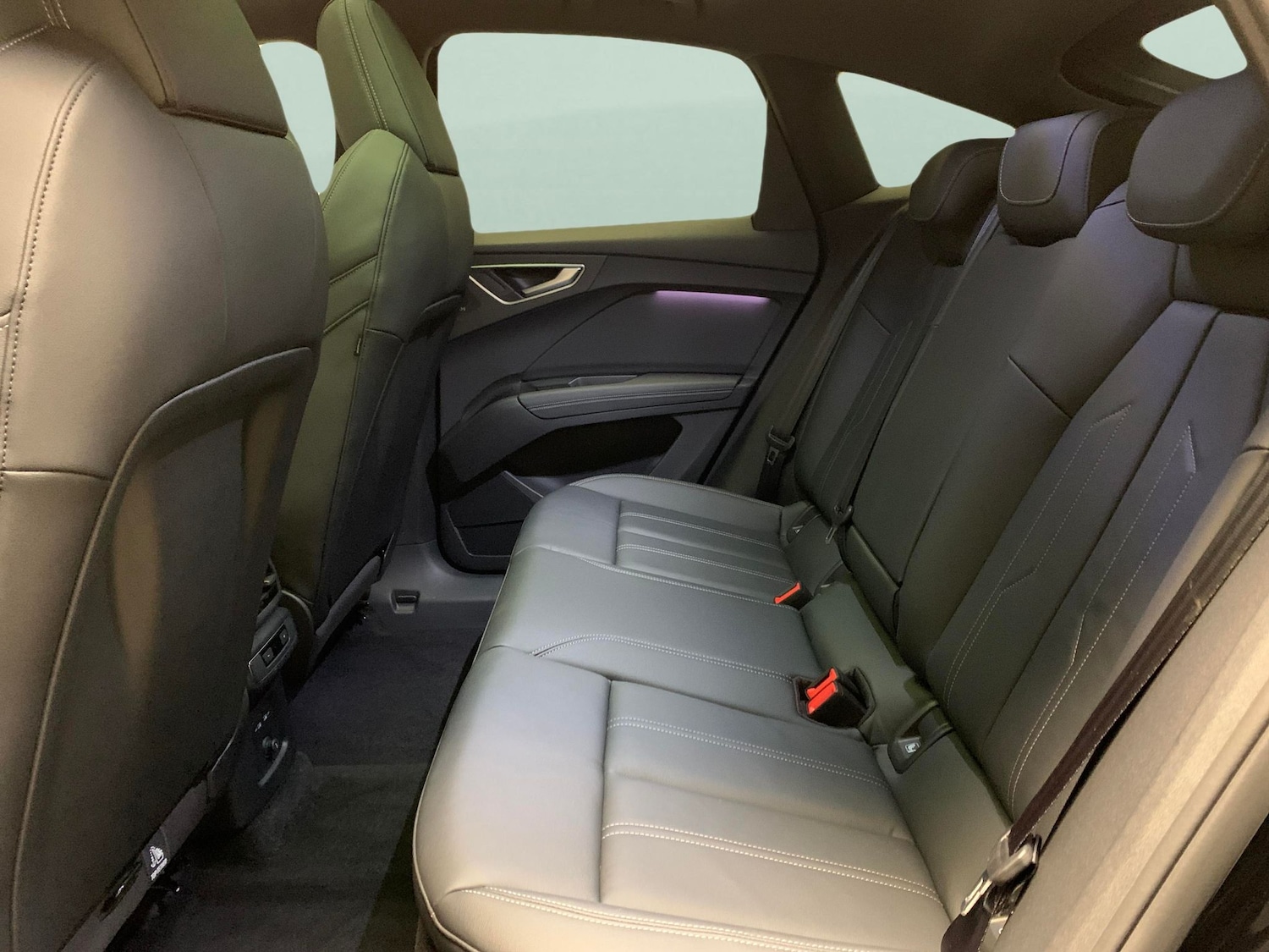 Used Audi Q4 e-tron 2024 for sale - 76274919: Photo 33