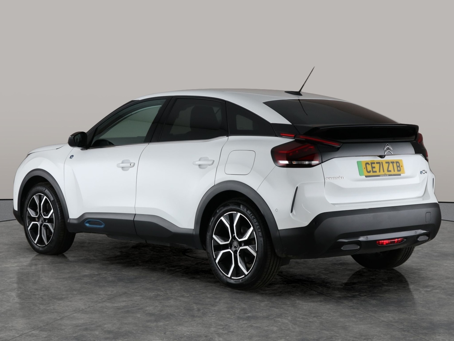 Used Citroen e-C4 2021 for sale - 76703959: Photo 12