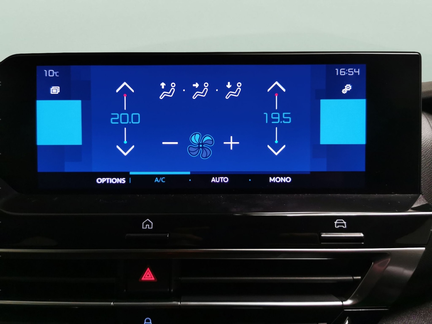 Used Citroen e-C4 2021 for sale - 76703959: Photo 17