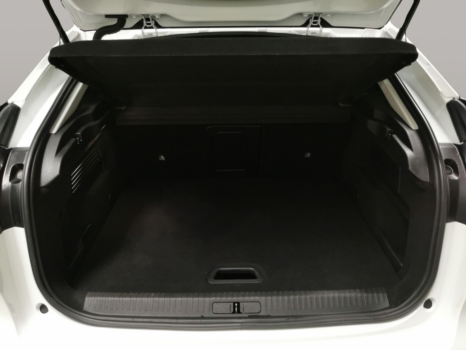 Used Citroen e-C4 2021 for sale - 76703959: Photo 33