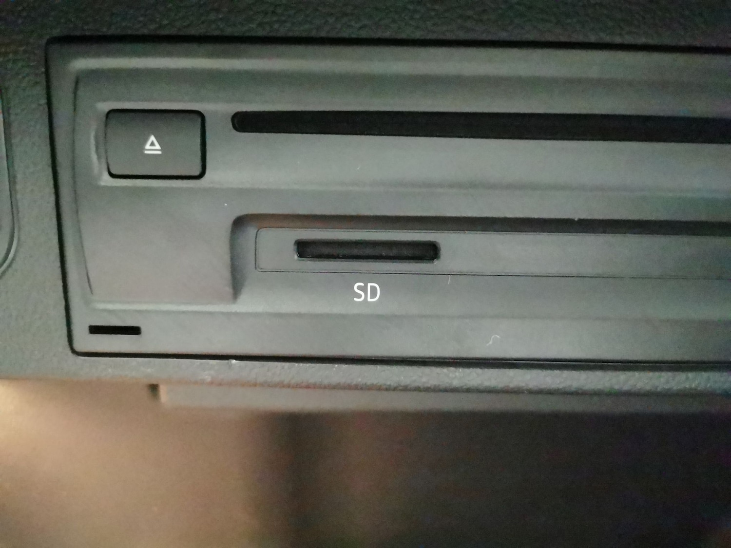 Used Volkswagen T-Roc 2019 for sale - 76310639: Photo 18