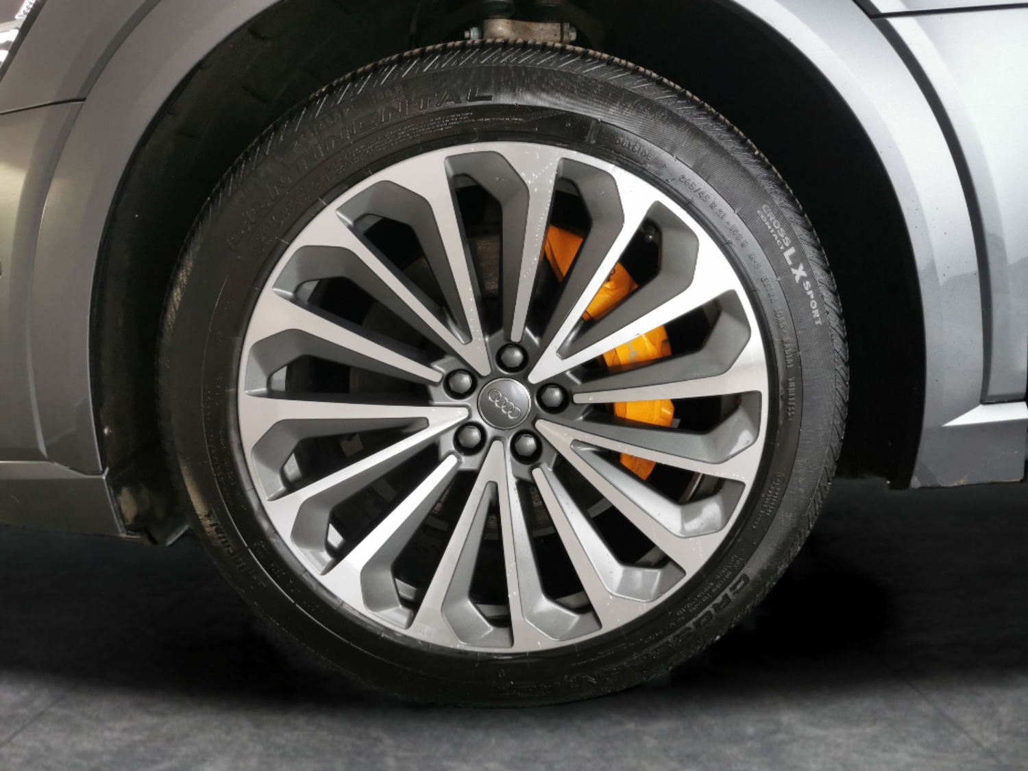 Used Audi e-tron 2020 for sale - 77210827: Photo 30