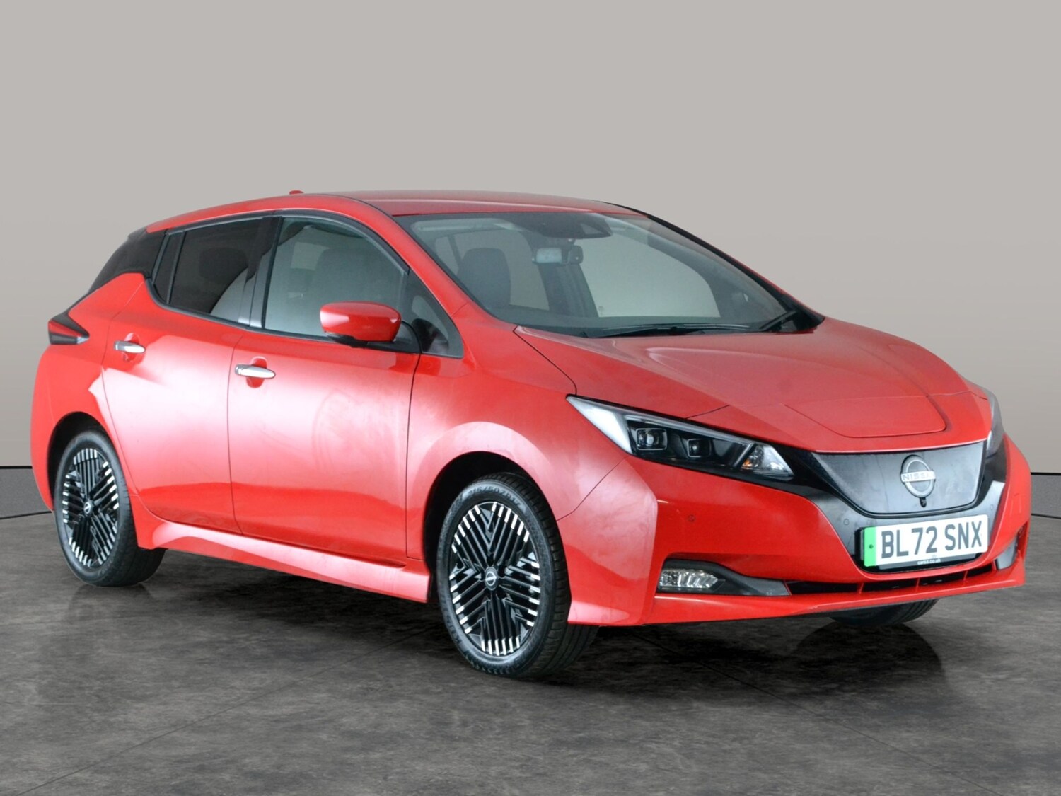 Used Nissan Leaf 2022 for sale - 77810631: Photo 9