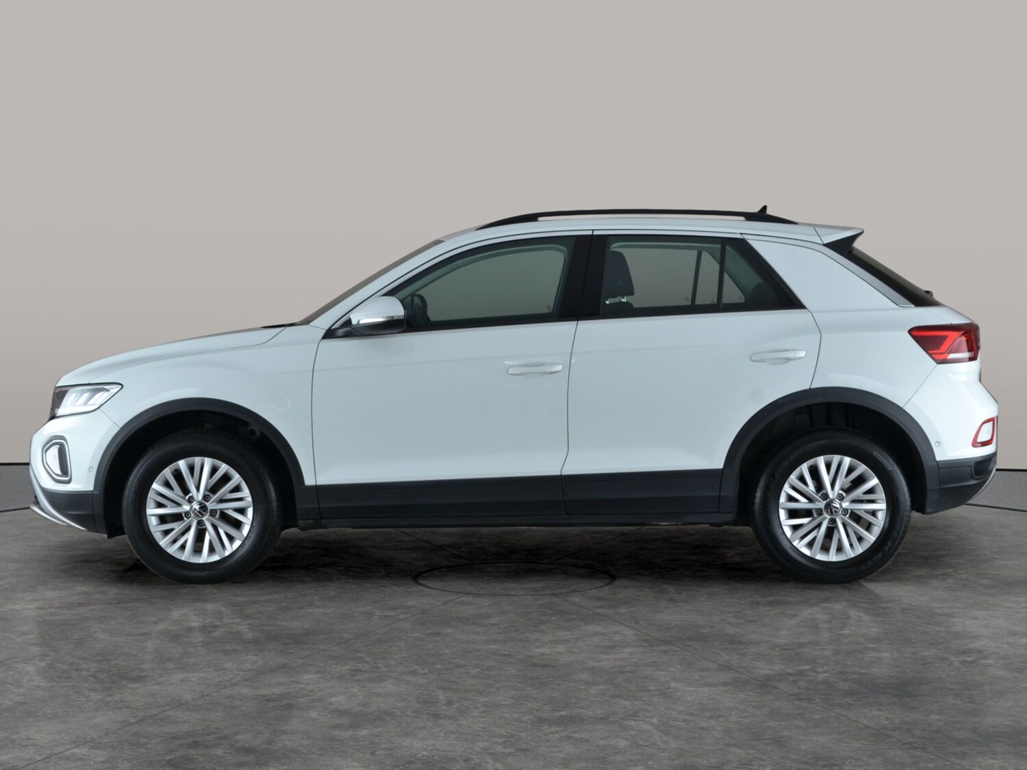 Used Volkswagen T-Roc 2022 for sale - 78095570: Photo 11