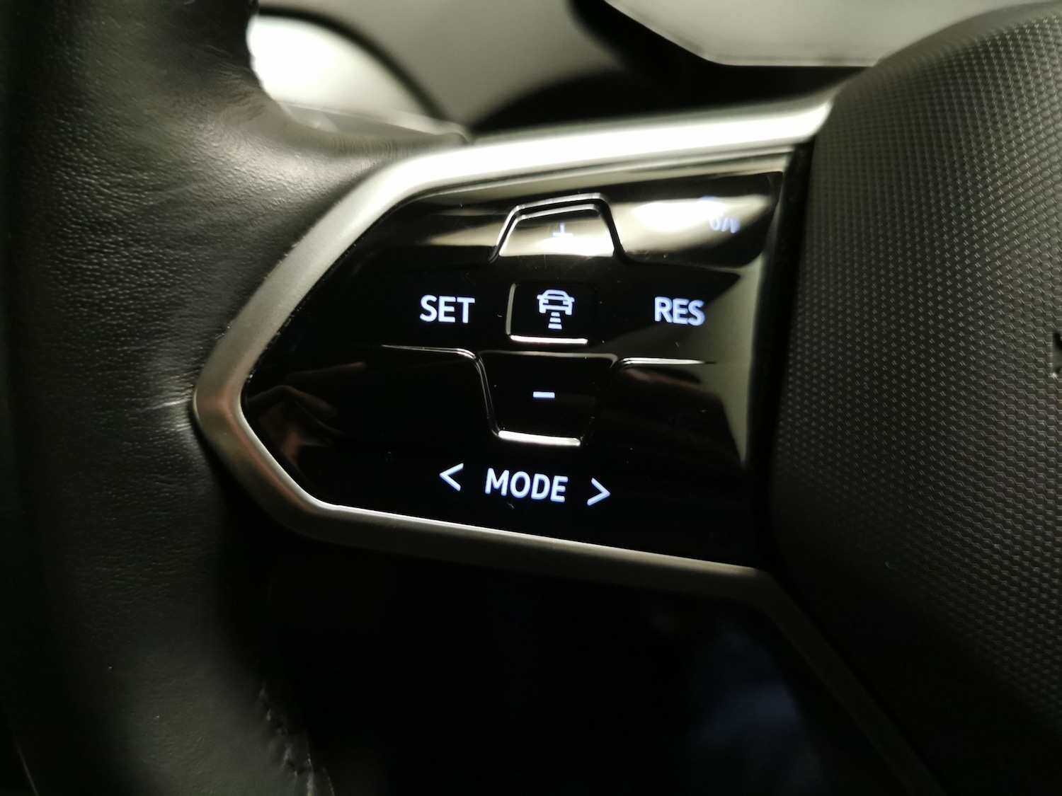 Used Volkswagen ID.4 2022 for sale - 76290671: Photo 31