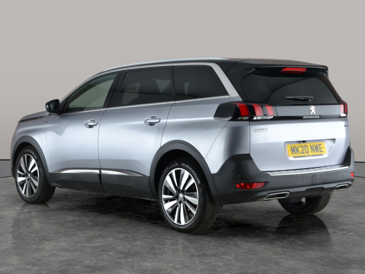 Used Peugeot 5008 2020 for sale - 77083507: Photo 12