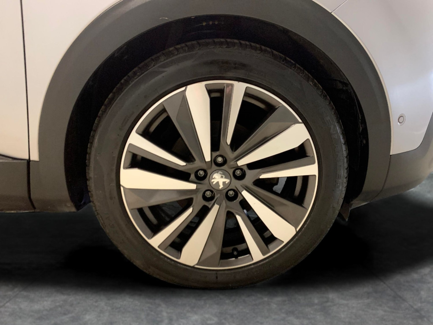 Used Peugeot 5008 2020 for sale - 77083507: Photo 31