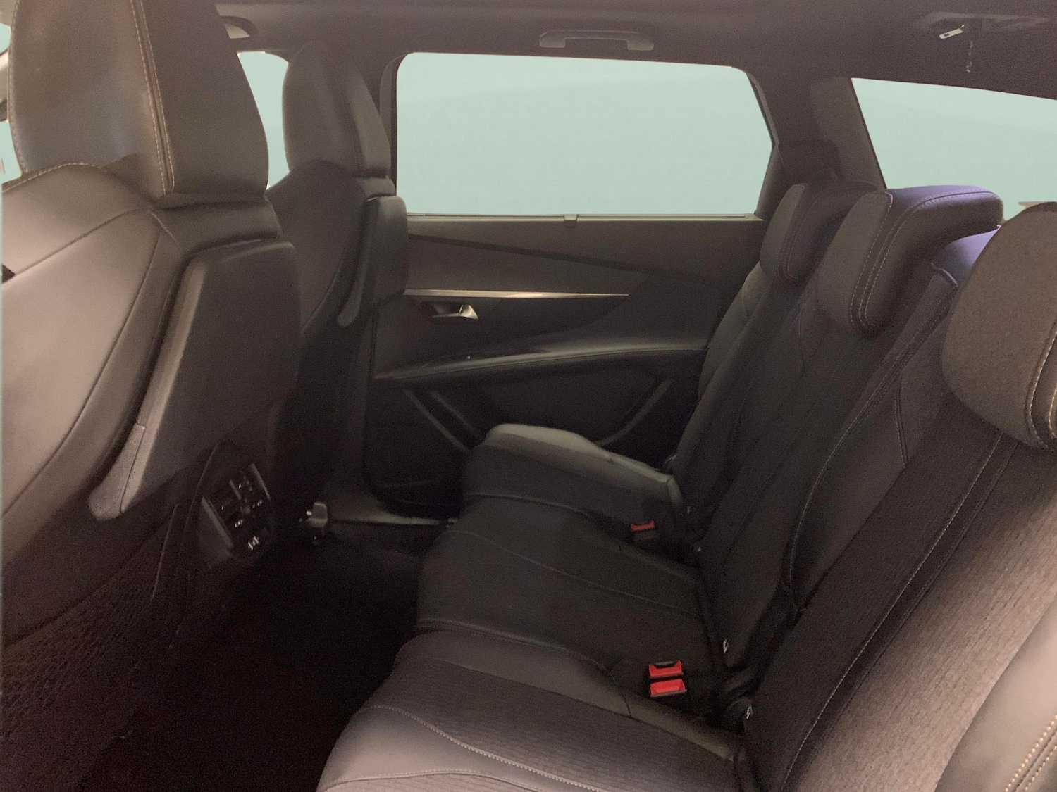 Used Peugeot 5008 2020 for sale - 77083507: Photo 33