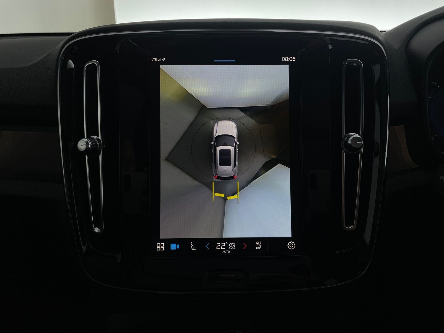 Used Volvo XC40 2022 for sale - 78094326: Photo 25