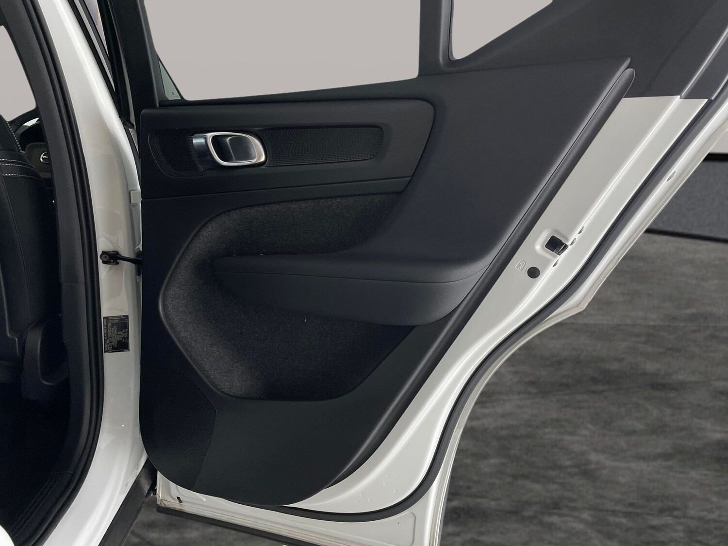 Used Volvo XC40 2022 for sale - 78094326: Photo 39