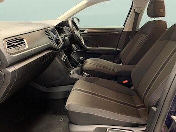 Used Volkswagen T-Roc 2019 for sale - 75794397: Photo