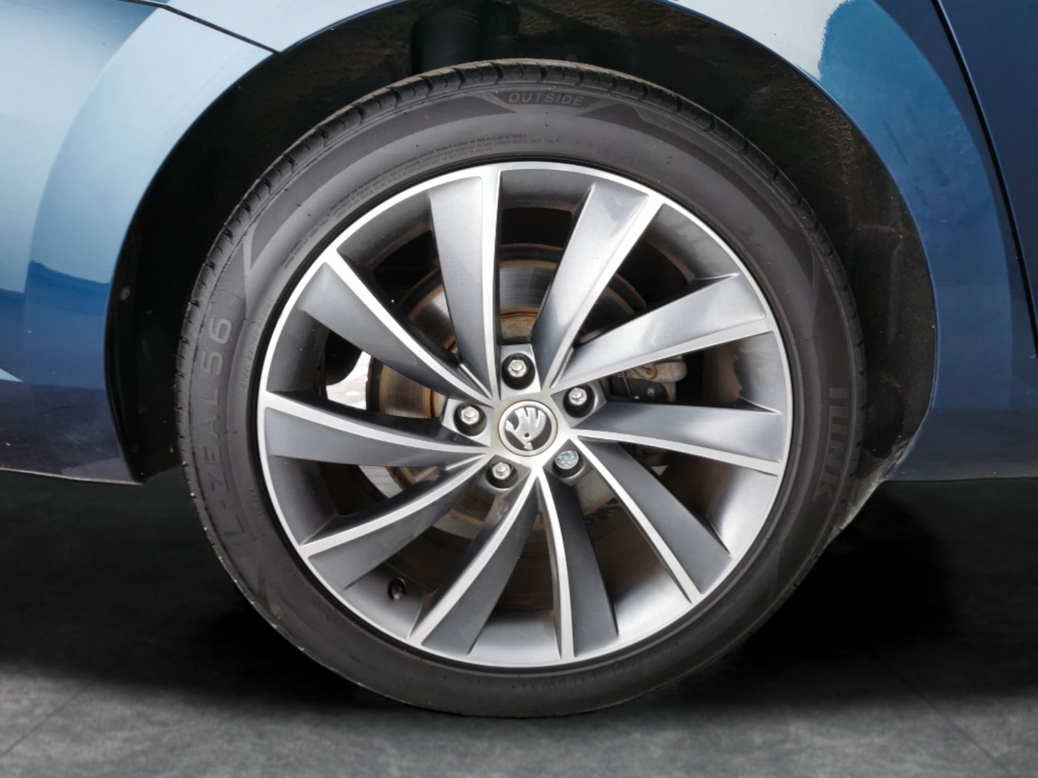 Used Skoda Superb 2018 for sale - 77392382: Photo 27