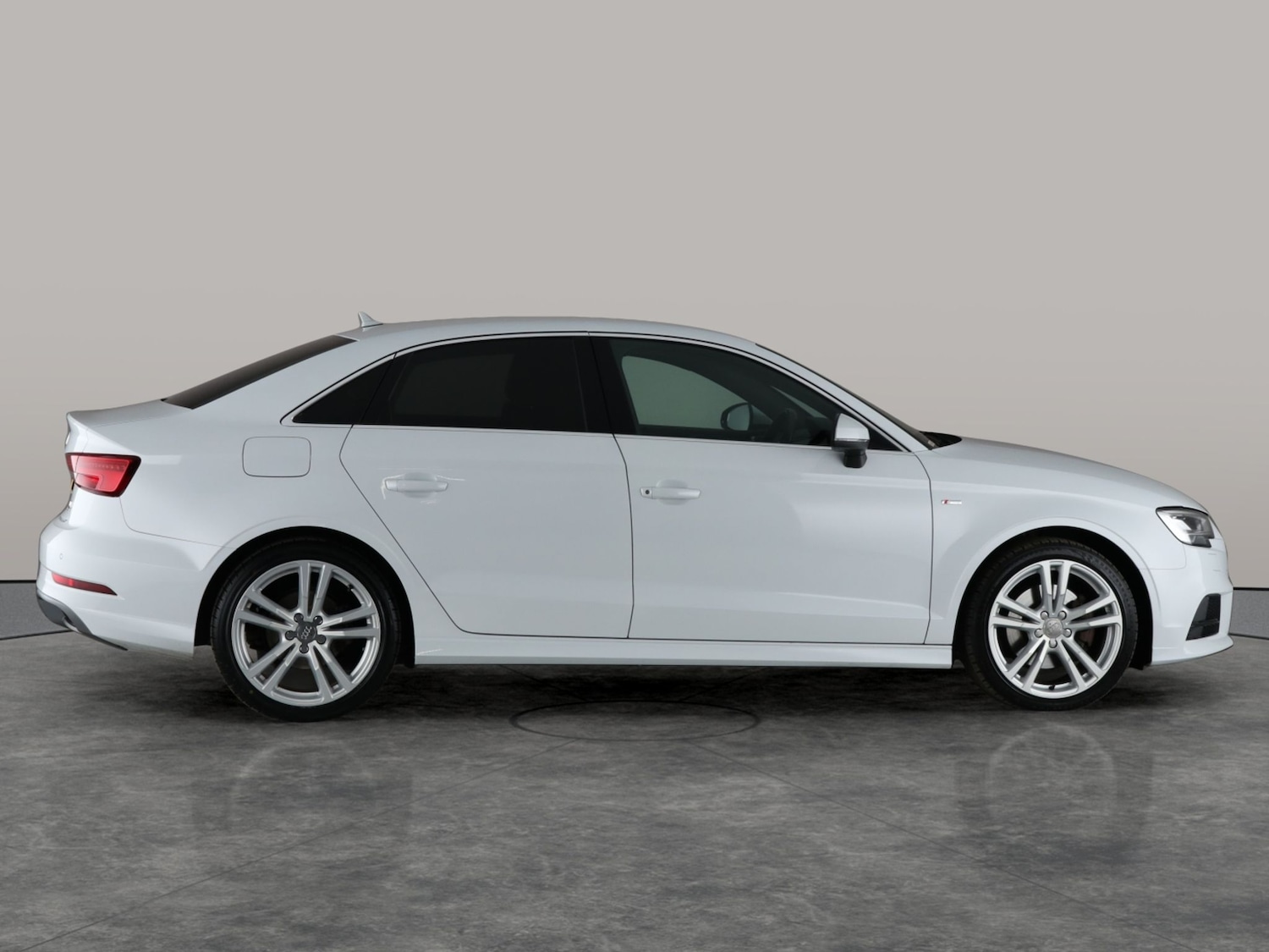 Used Audi A3 2017 for sale - 77902181: Photo 9