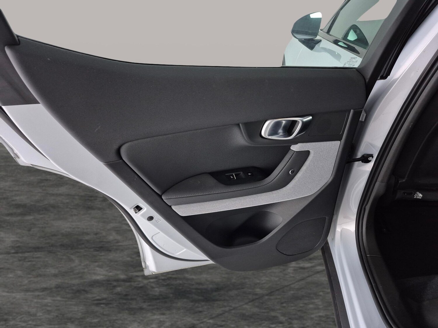 Used Polestar Polestar 2 2023 for sale - 78051797: Photo 31