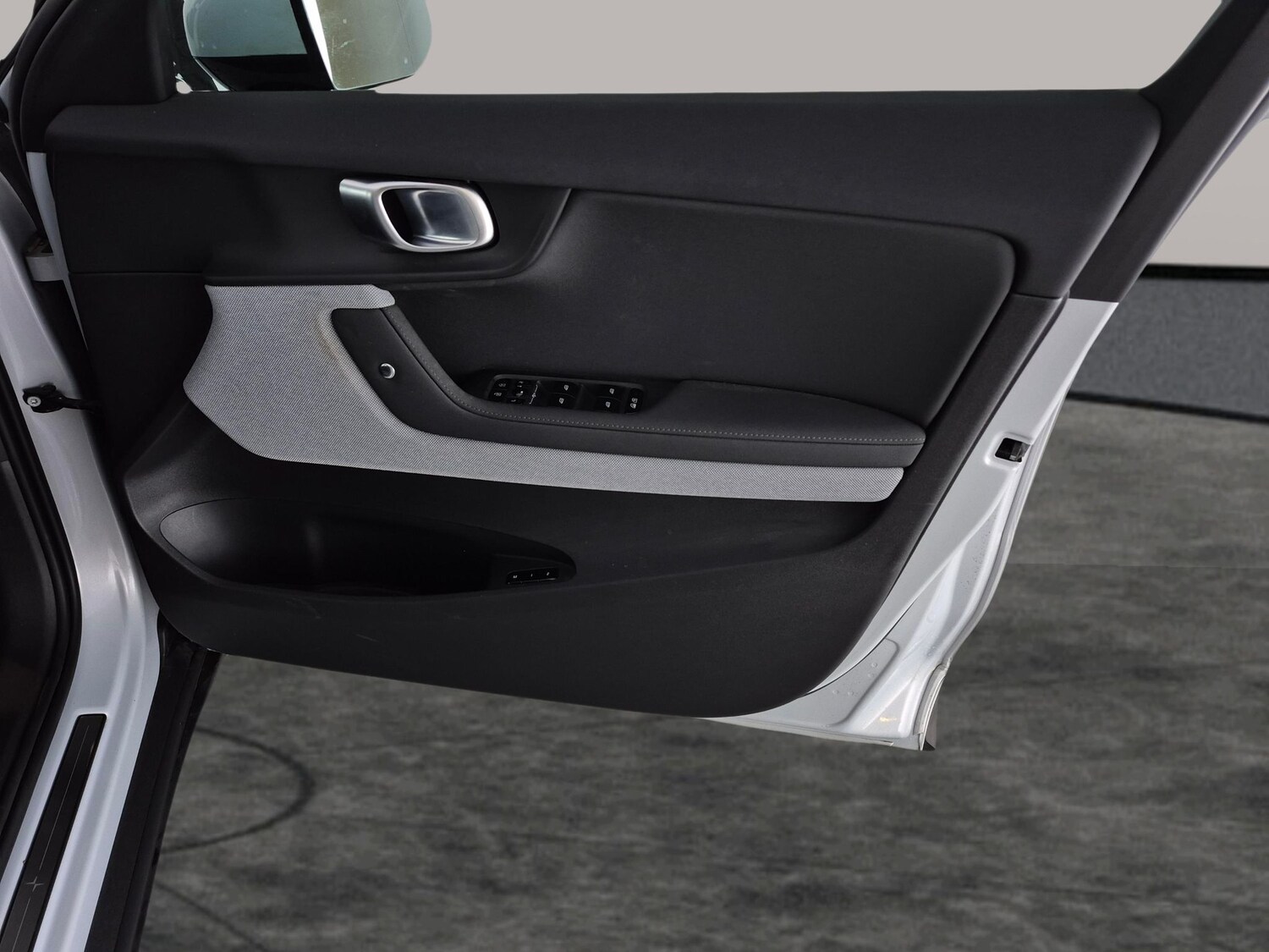 Used Polestar Polestar 2 2023 for sale - 78051797: Photo 33