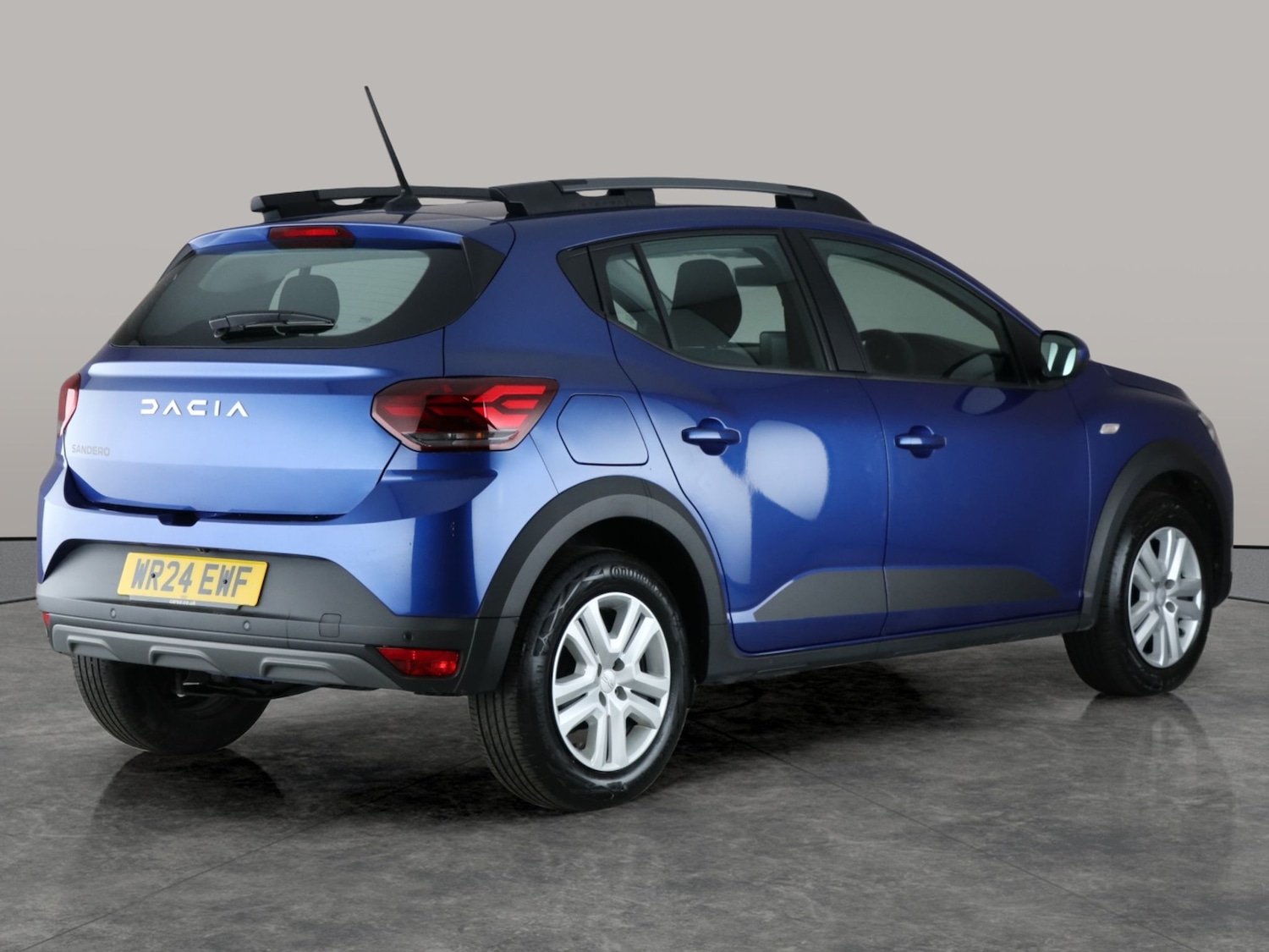 Used Dacia Sandero Stepway 2024 for sale - 77389342: Photo 9