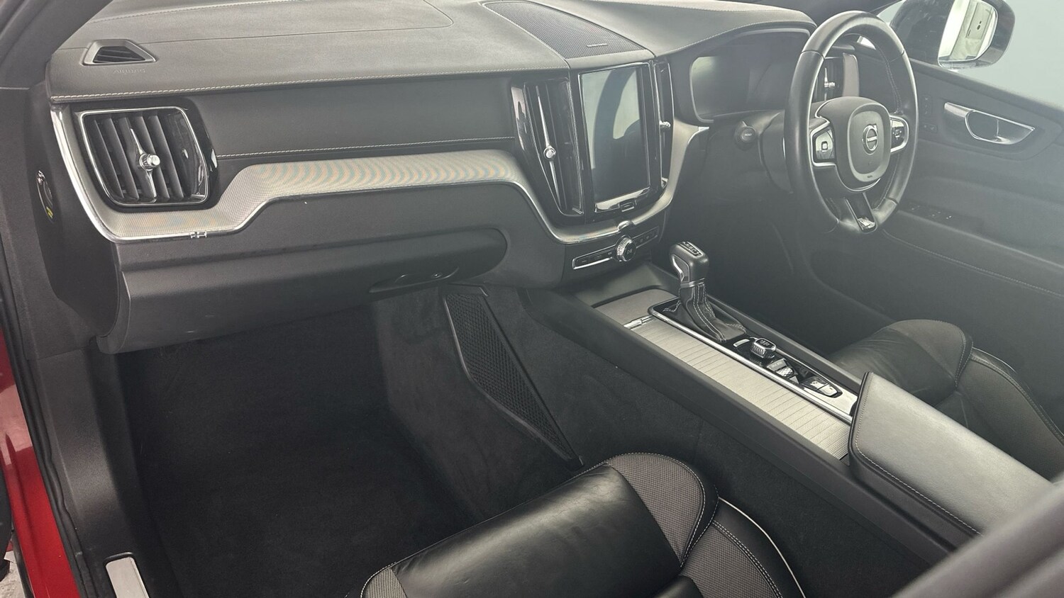 Used Volvo XC60 2019 for sale - 77760350: Photo 13