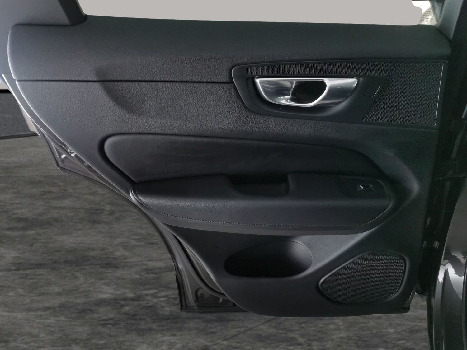 Used Volvo XC60 2023 for sale - 77485174: Photo 31