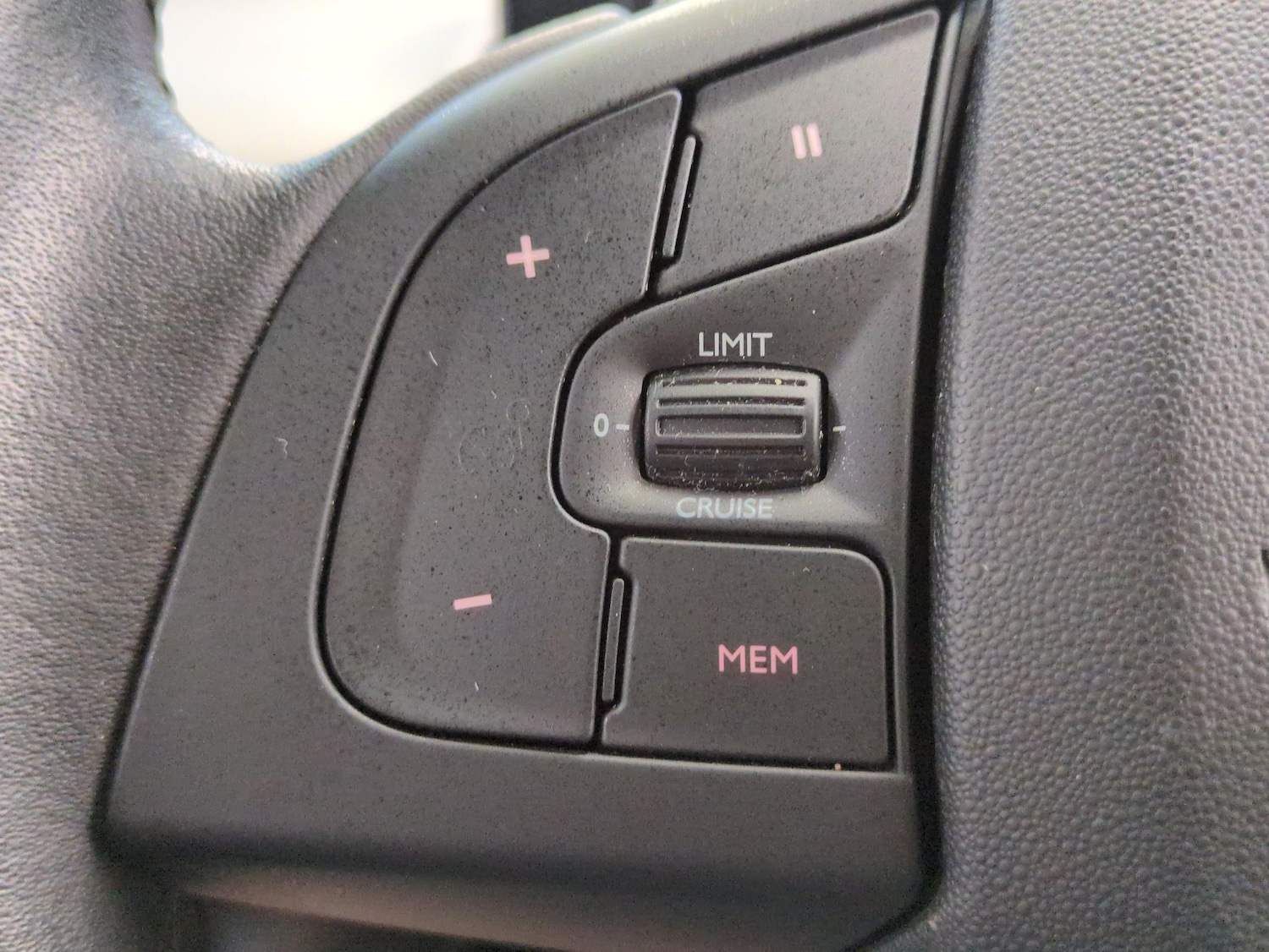 Used Citroen C4 Cactus 2021 for sale - 76773757: Photo 16