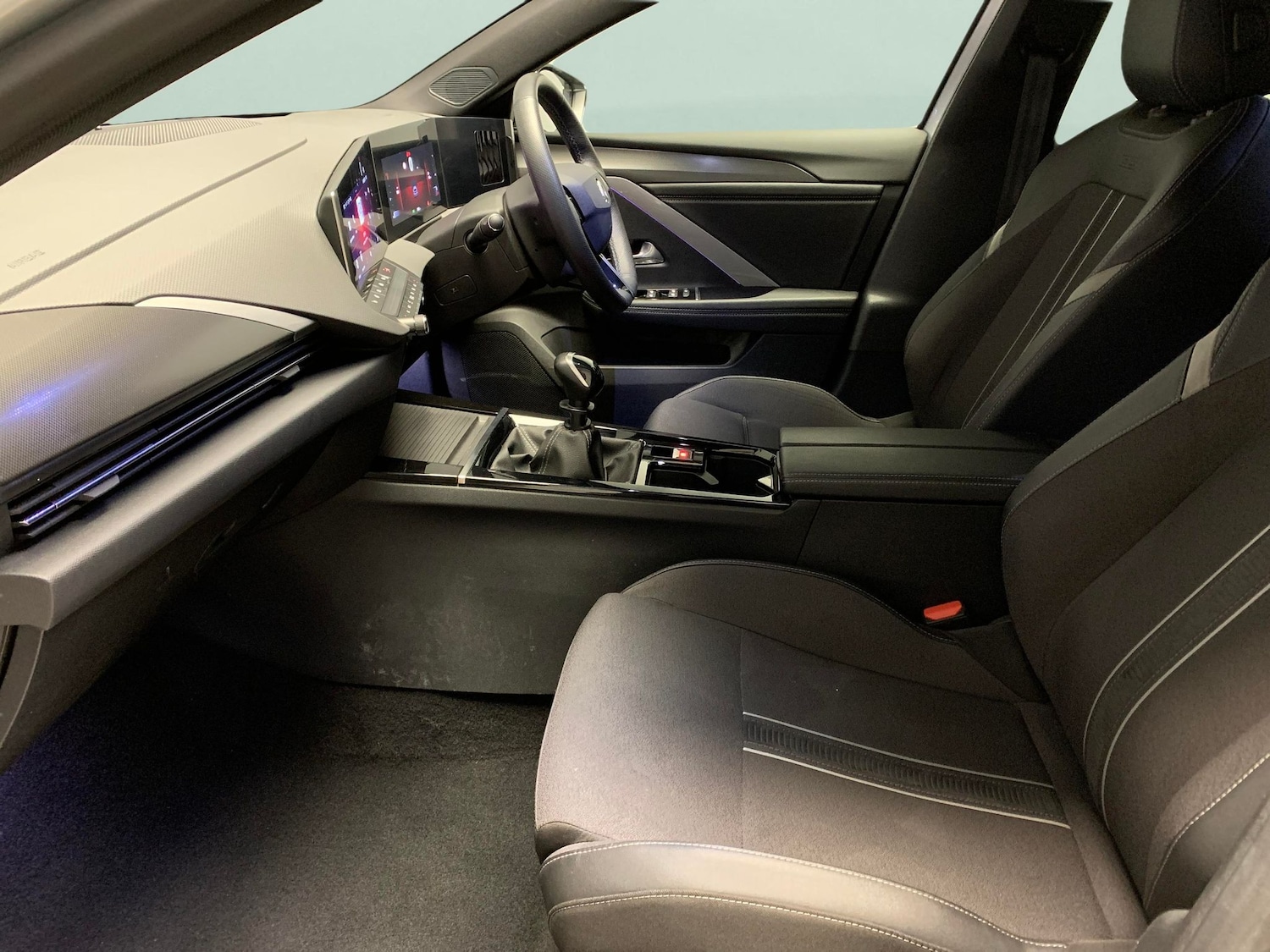 Used Vauxhall Astra 2024 for sale - 77815114: Photo 4