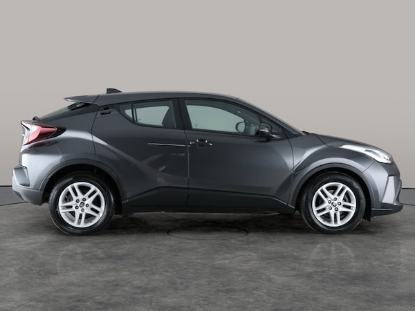 Used Toyota C-HR 2022 for sale - 76131888: Photo 11