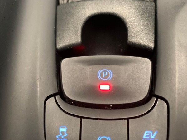Used Toyota C-HR 2022 for sale - 76131888: Photo 22