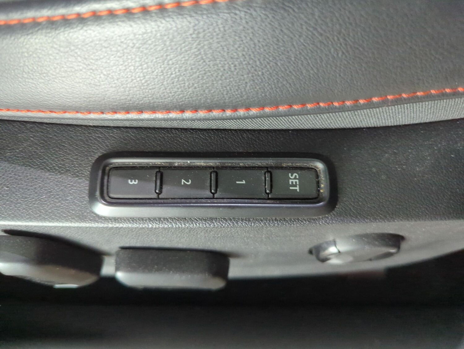 Used SEAT Leon 2021 for sale - 77890295: Photo 15