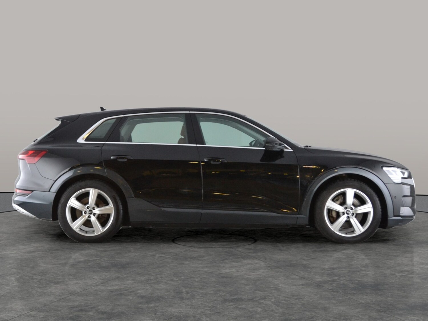 Used Audi e-tron 2021 for sale - 78150916: Photo 12