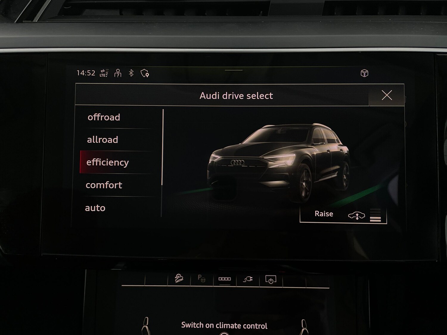 Used Audi e-tron 2021 for sale - 78150916: Photo 18