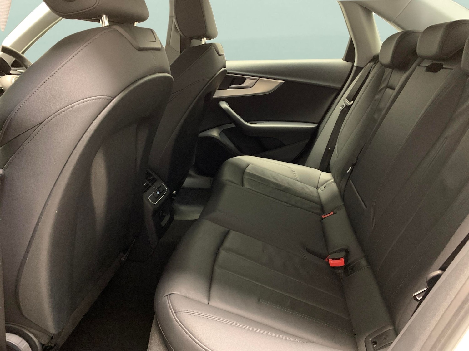 Used Audi A4 2023 for sale - 77638276: Photo 25