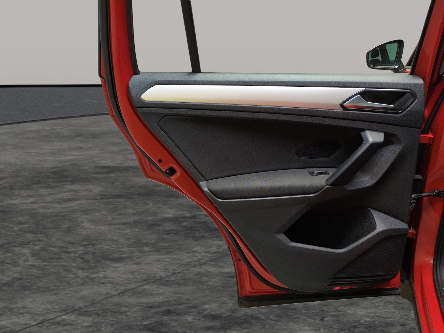 Used Volkswagen Tiguan for sale - 77475475: Photo 30