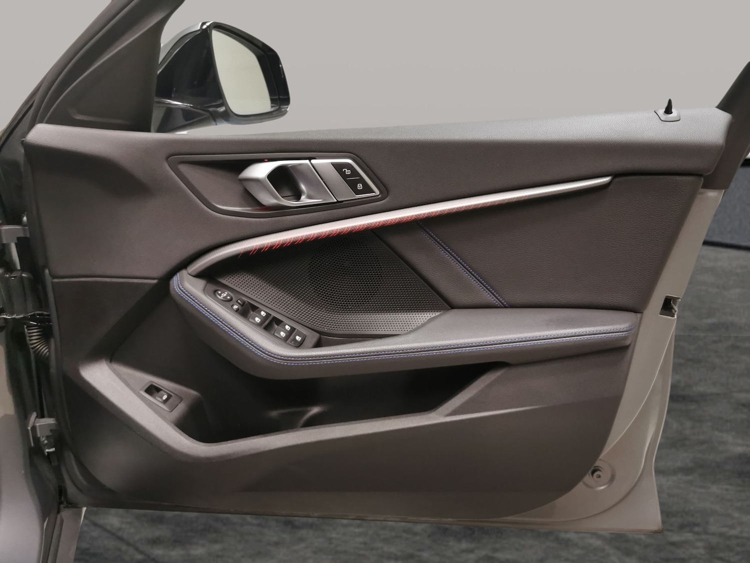 Used BMW 1 Series 2023 for sale - 76566045: Photo 32