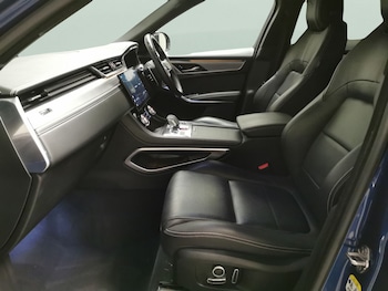 Used Jaguar F-Pace 2021 for sale - 76901782: Photo