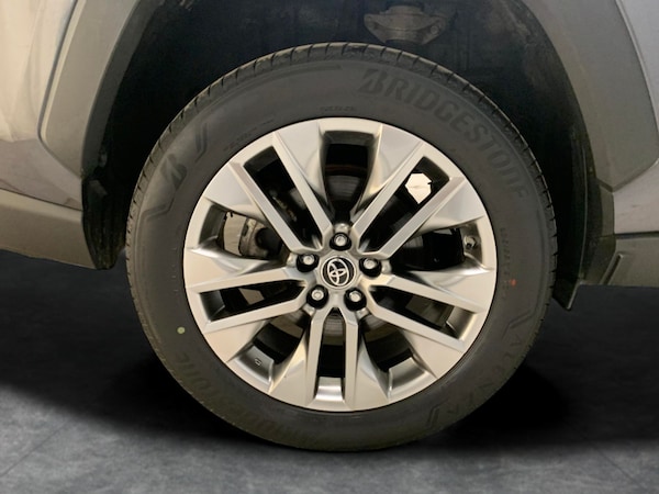 Used Toyota RAV4 2022 for sale - 76249707: Photo 31