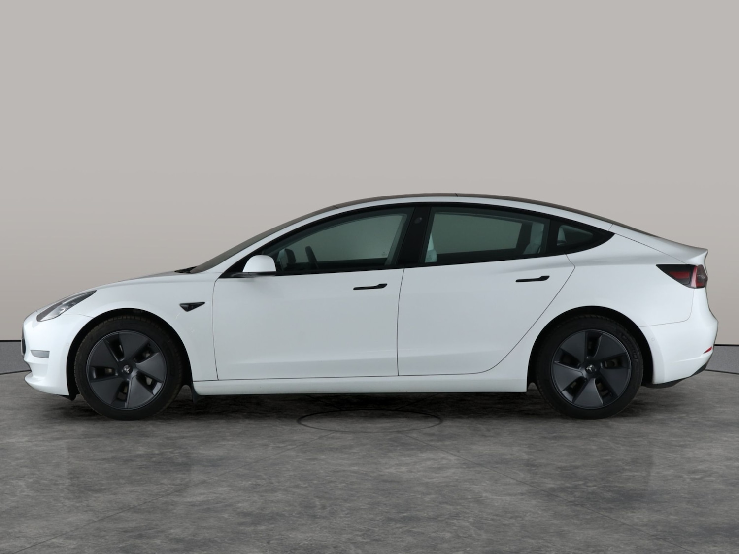 Used Tesla Model 3 2021 for sale - 76438350: Photo 17