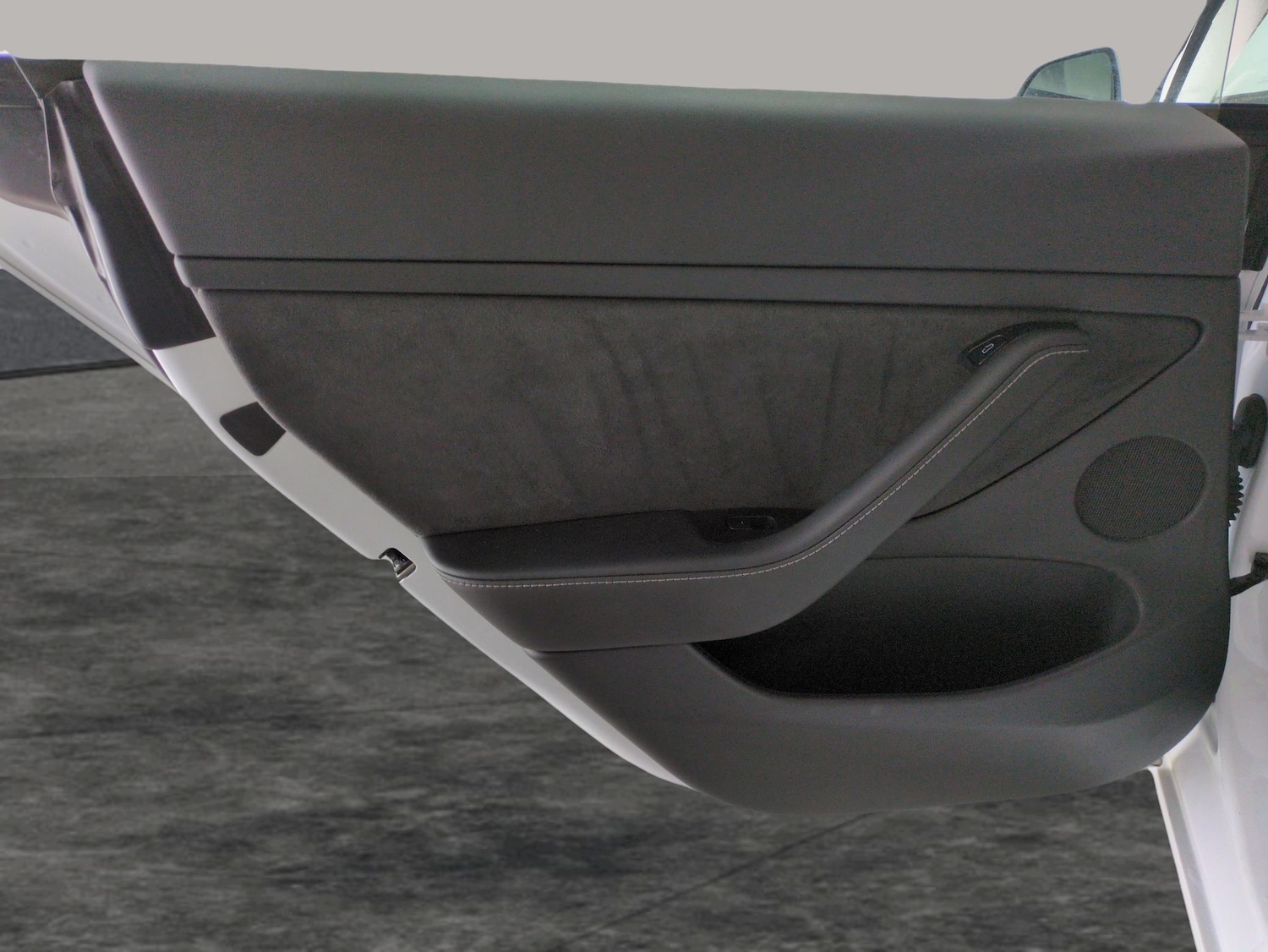 Used Tesla Model 3 2021 for sale - 76438350: Photo 33