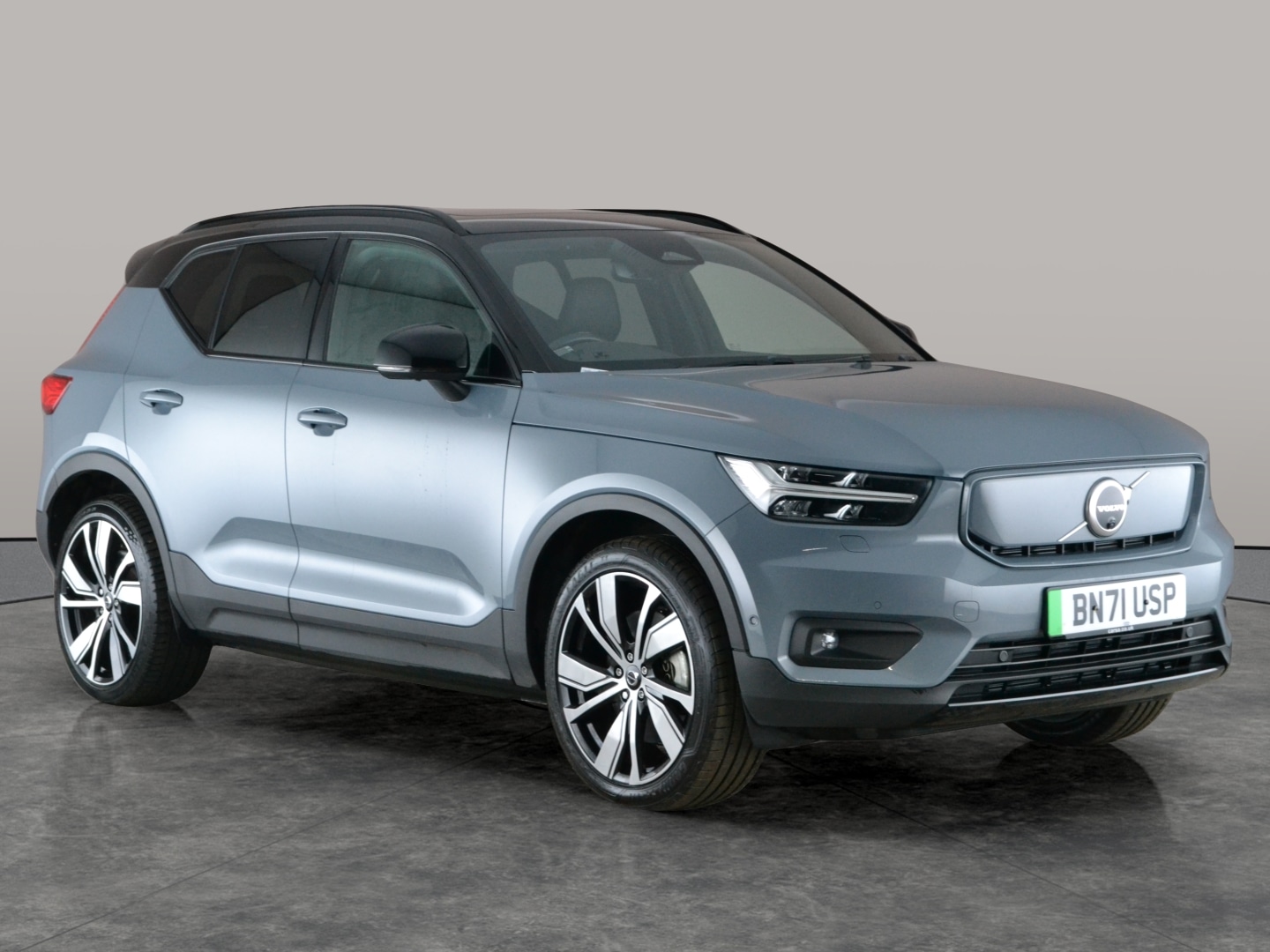 Used Volvo XC40 2021 for sale - 77648559: Photo 10