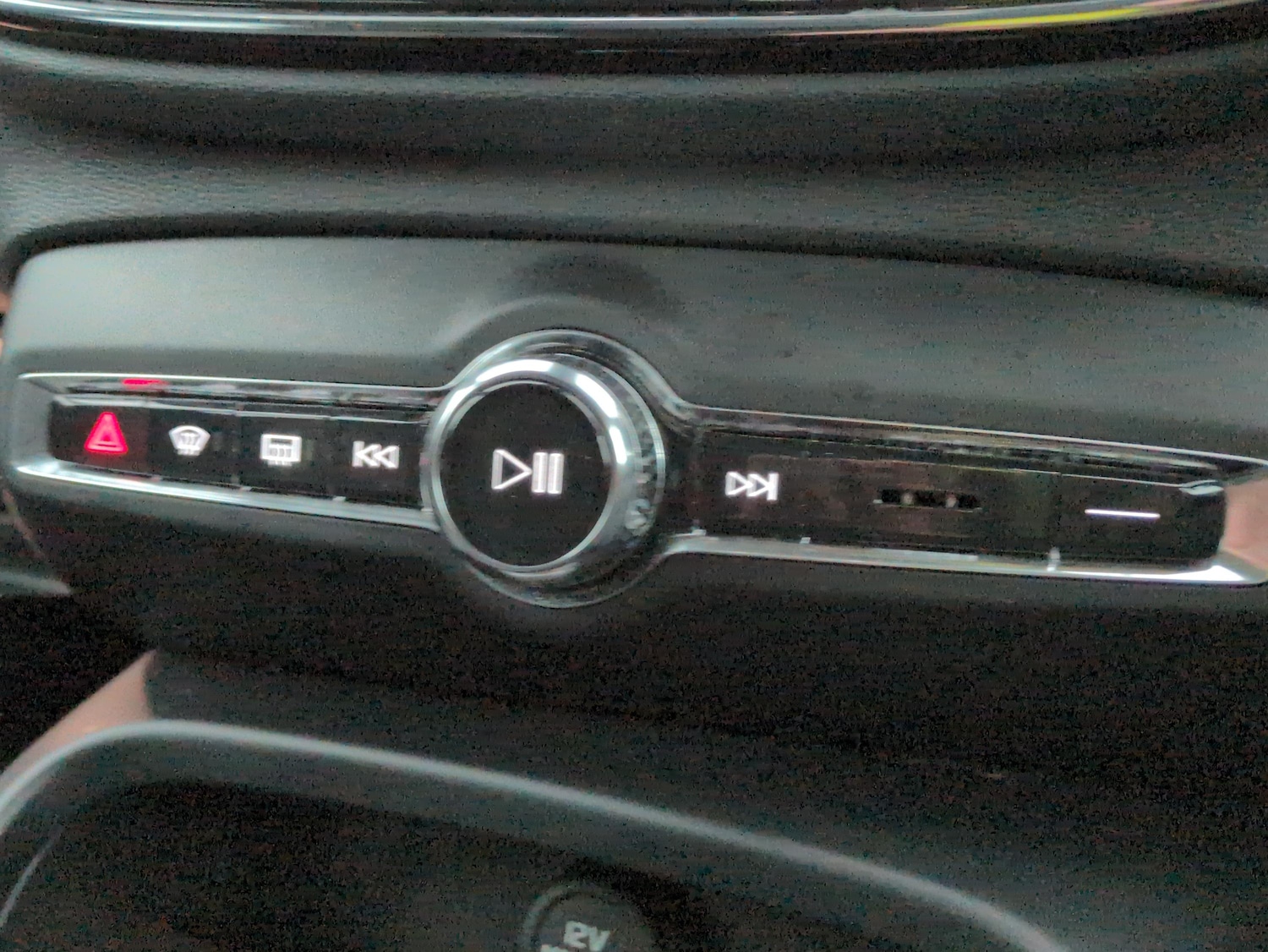 Used Volvo XC40 2021 for sale - 77648559: Photo 20