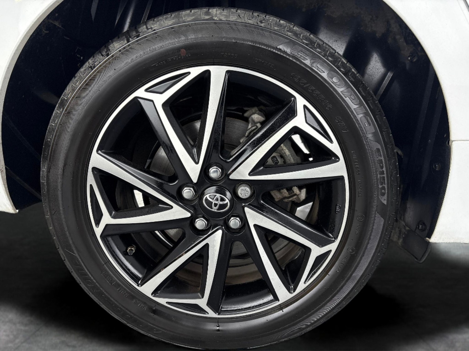 Used Toyota Yaris 2021 for sale - 76969559: Photo 24