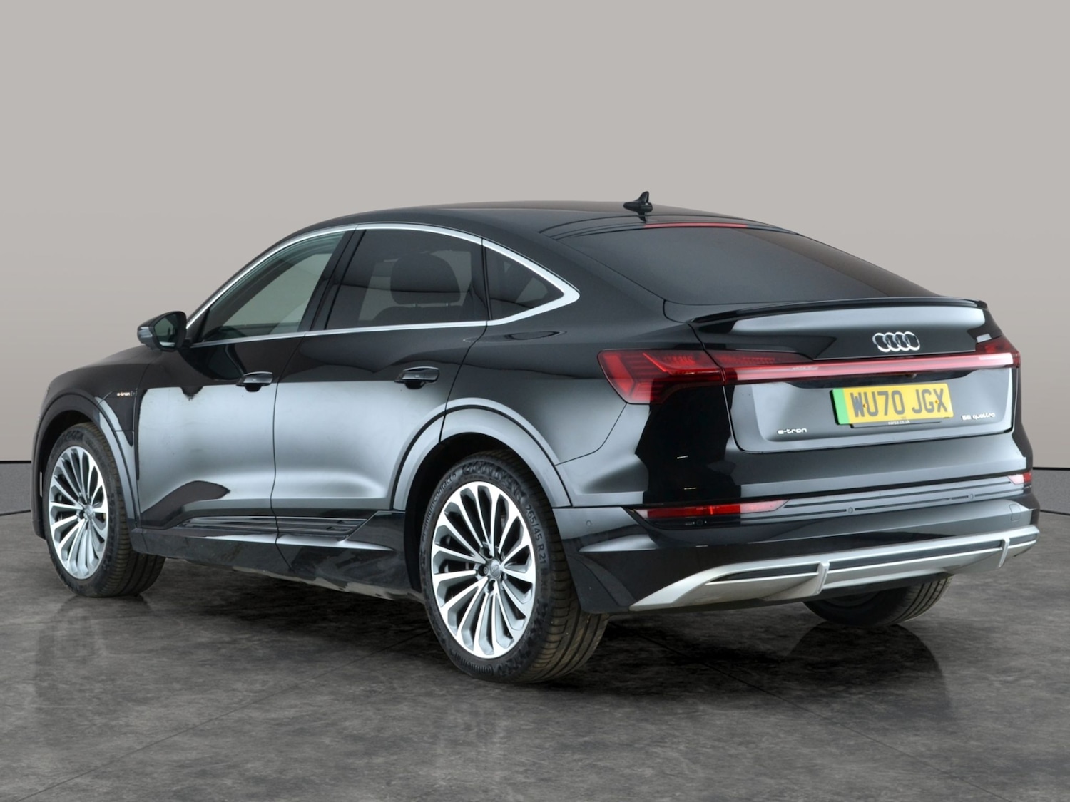 Used Audi e-tron 2020 for sale - 77688648: Photo 12