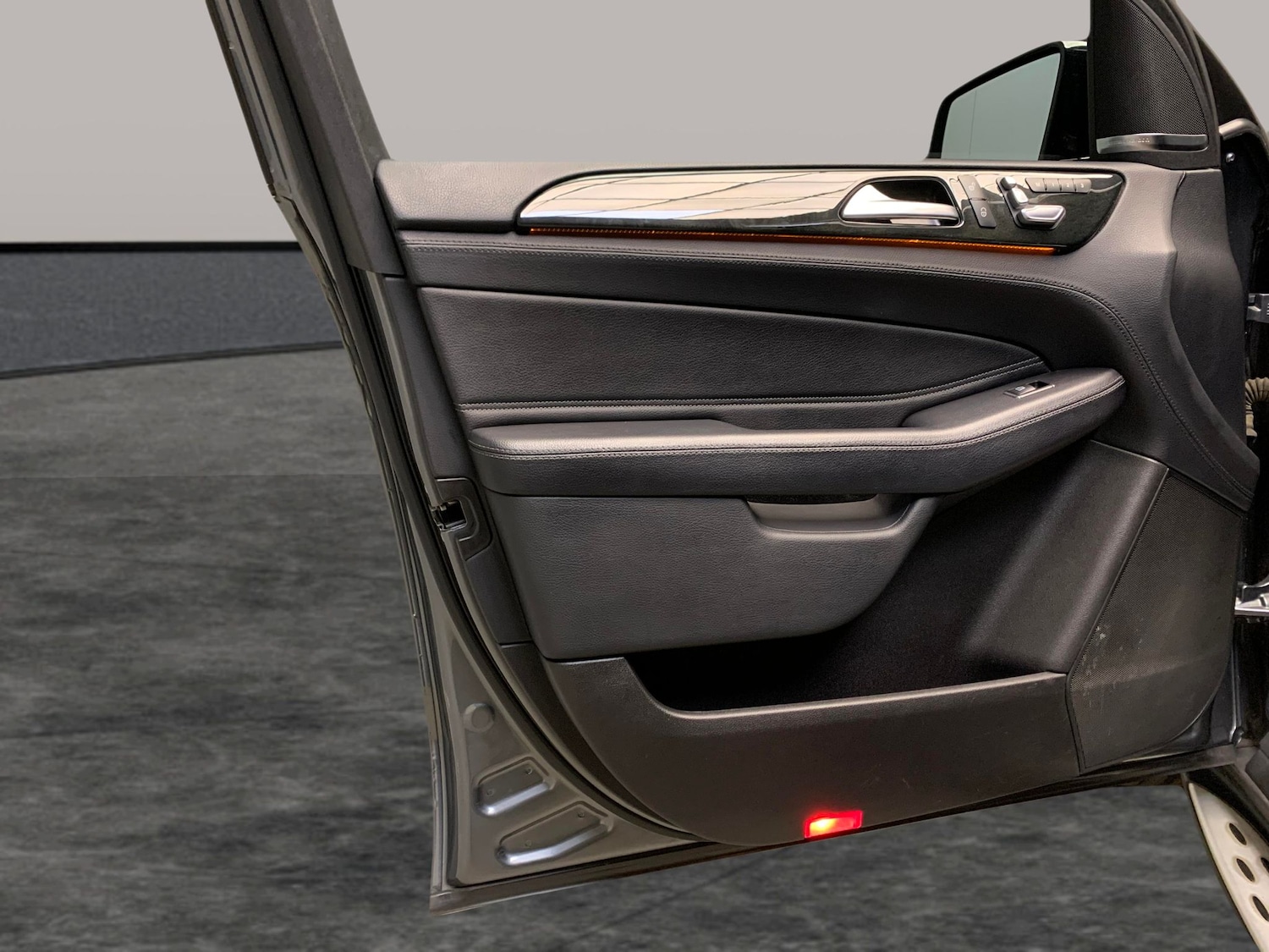 Used Mercedes-Benz GLS 2019 for sale - 76435054: Photo 39