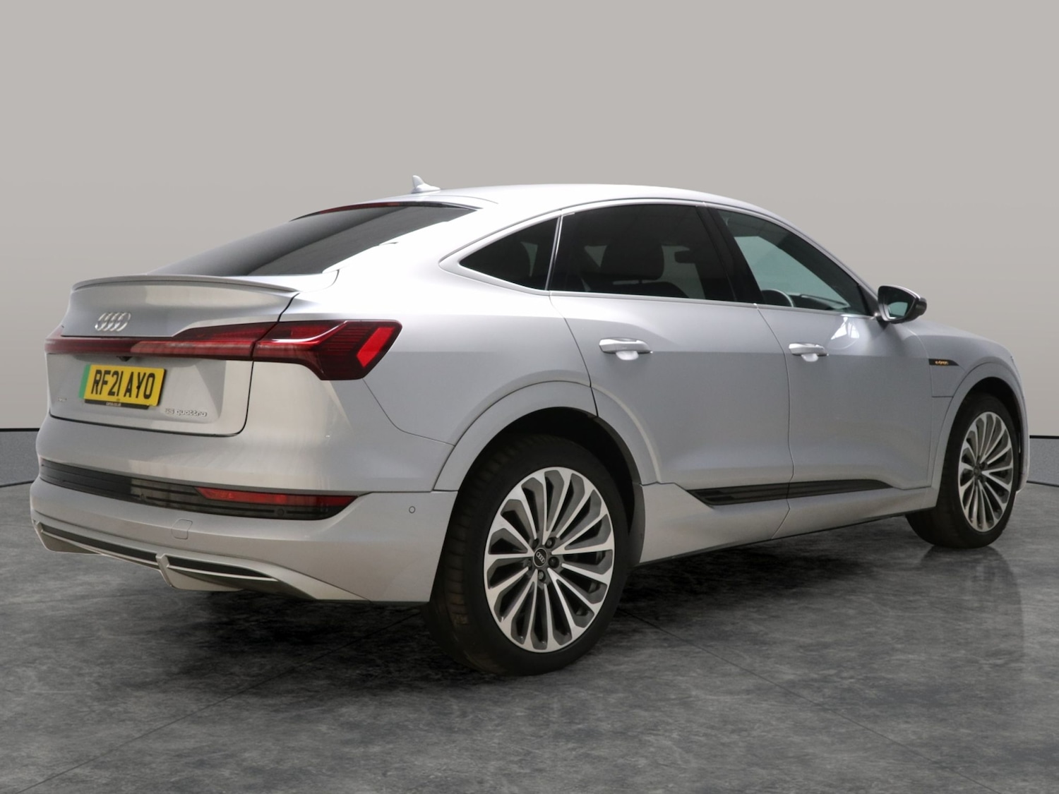 Used Audi e-tron 2021 for sale - 77530032: Photo 10