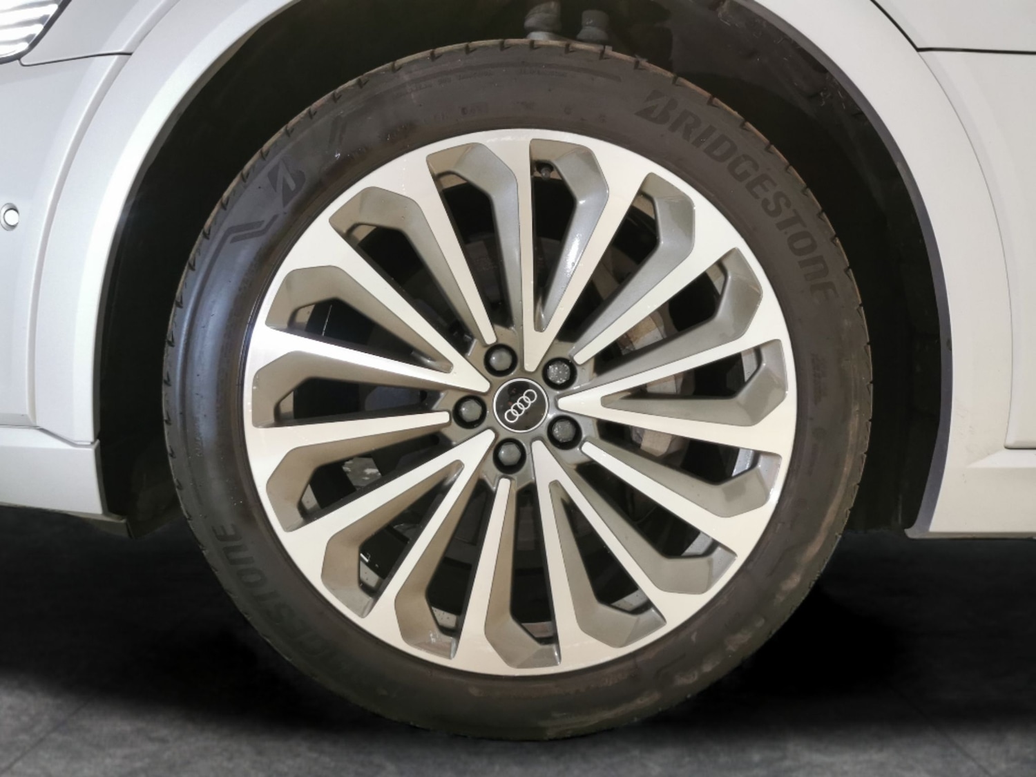 Used Audi e-tron 2021 for sale - 77530032: Photo 23