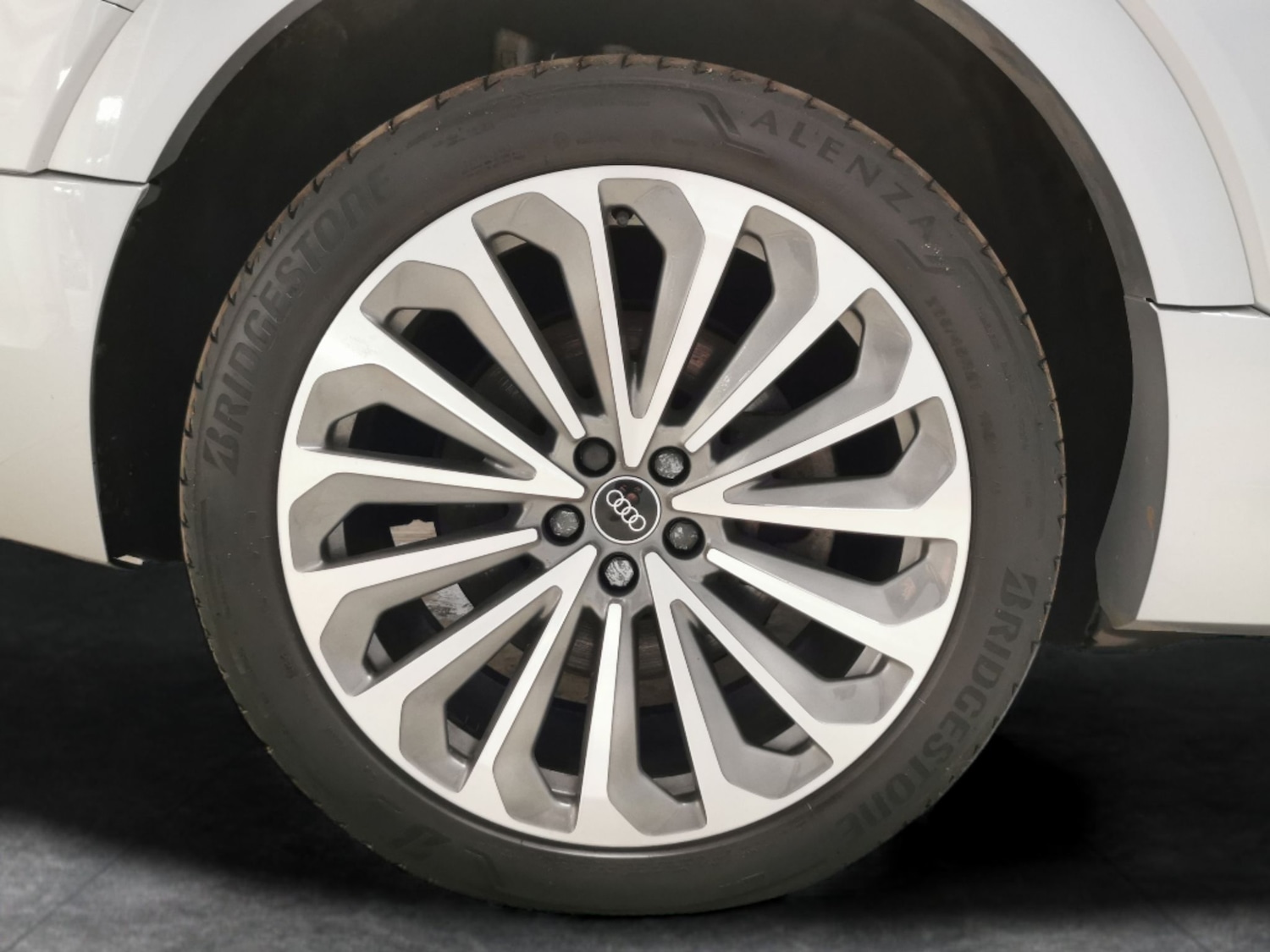 Used Audi e-tron 2021 for sale - 77530032: Photo 25