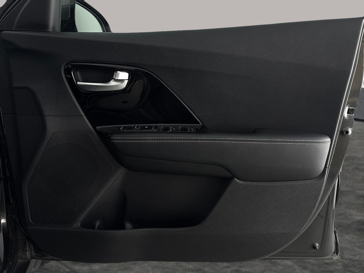 Used Kia Niro 2021 for sale - 76413084: Photo 41