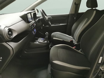 Used Hyundai i10 2023 for sale - 78329857: Photo